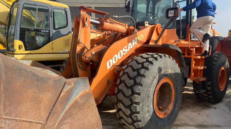 OmecoHub - DOOSAN DL300